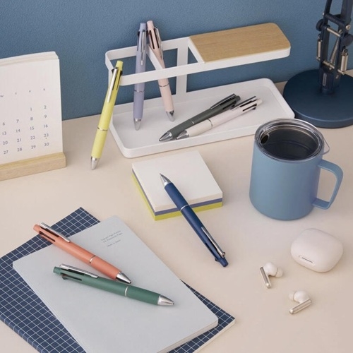 【千葉店】ジェットストリーム4＆1に新色追加！